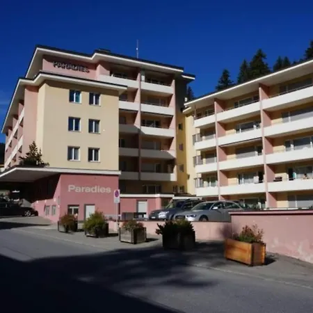 Paradies 103 *